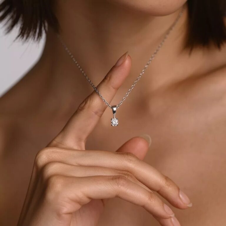 Solitaire Pendant